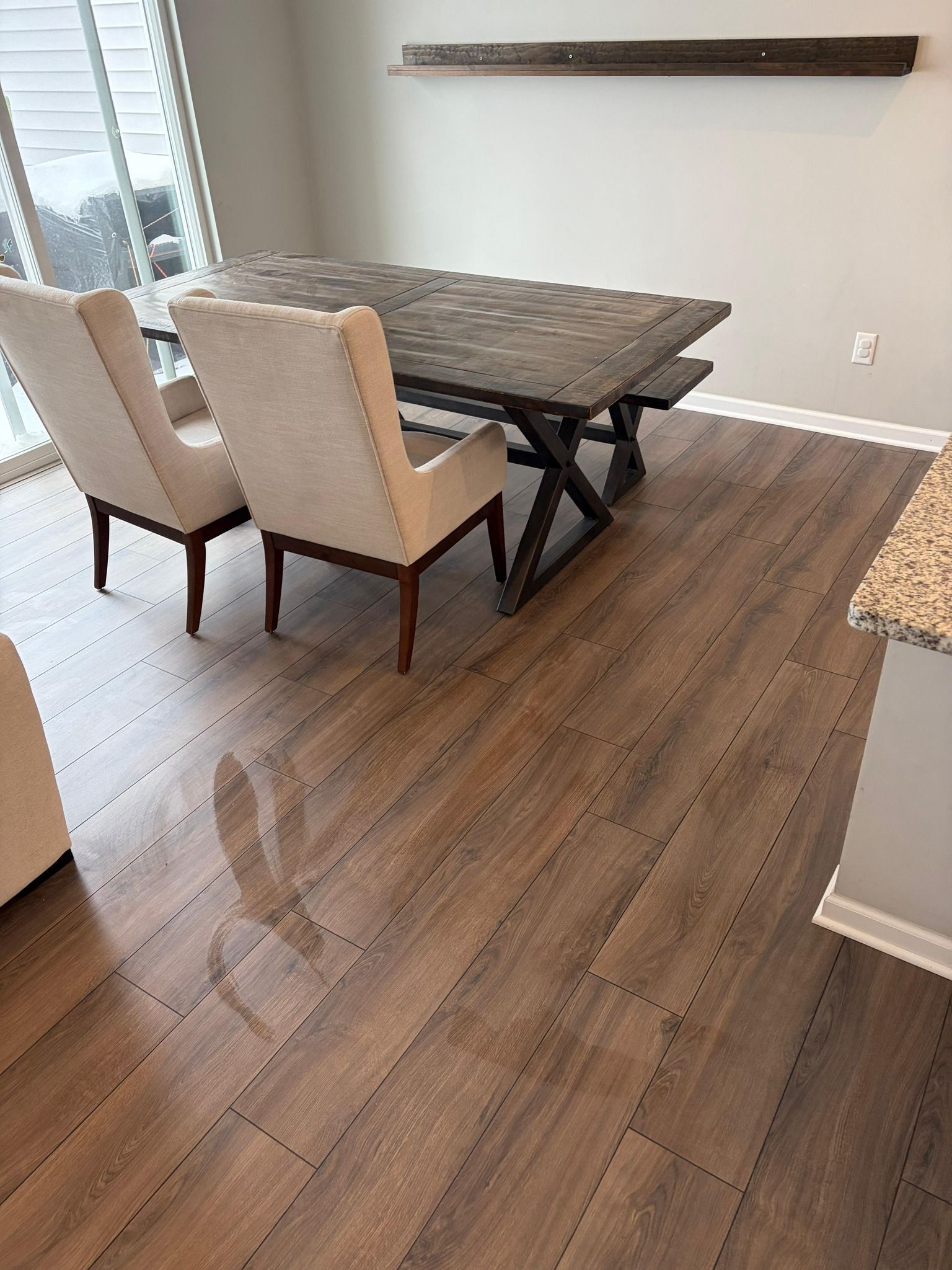 Laminate flooring in a dining room